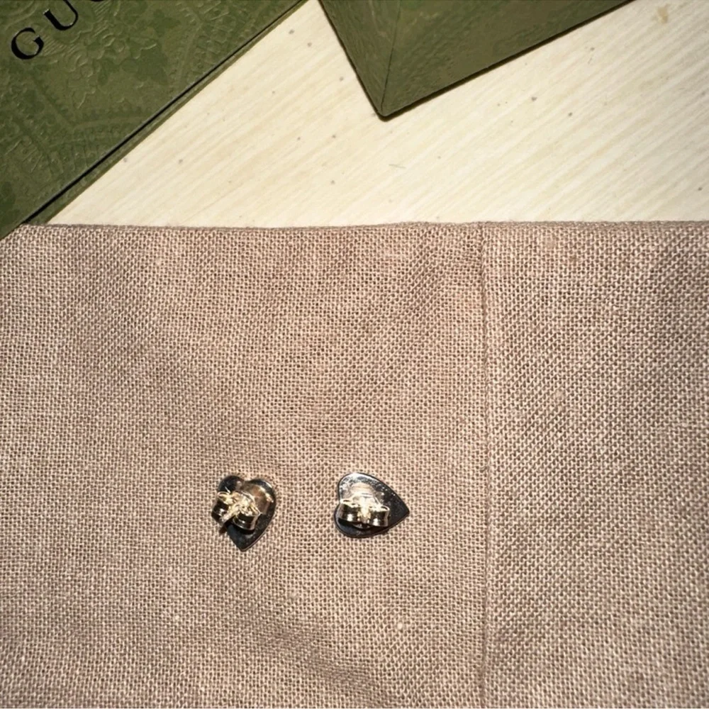 Brand new, authentic Gucci heart earrings. - Picture 7 of 7